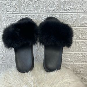 Black furry slides size 10 new no brand